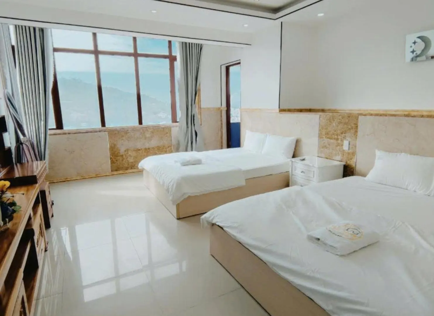 Anna Luxury Apartment 붕타우