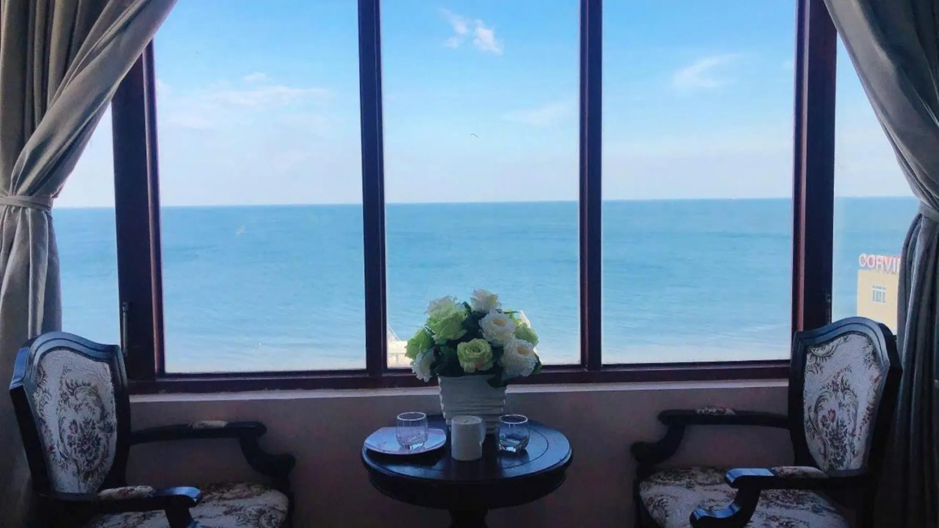 Anna Luxury Apartment 붕타우